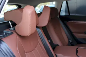 Škoda Superb L&K