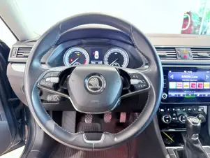 Škoda Superb Ambition Plus