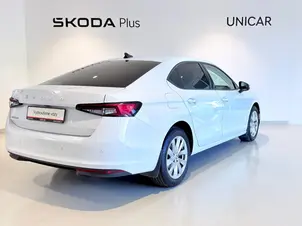 Škoda Superb Selection