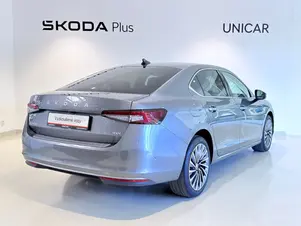 Škoda Superb L&K