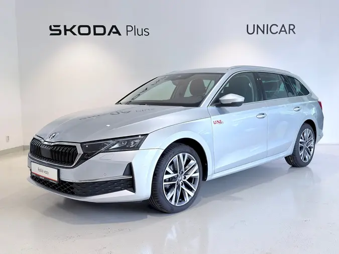 Octavia 130 let