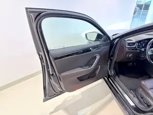 Škoda Superb L&K