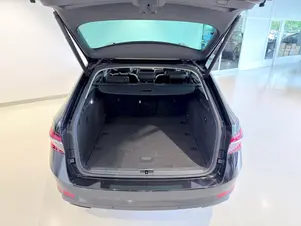 Škoda Superb L&K