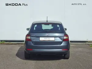 Škoda Rapid 