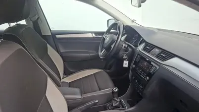 Škoda Rapid 