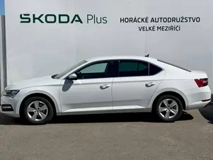 Škoda Superb Ambition