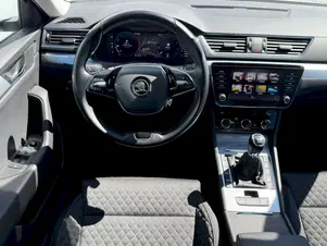 Škoda Superb Ambition
