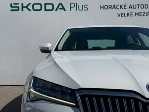 Škoda Superb Ambition