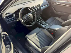 Škoda Superb L&K