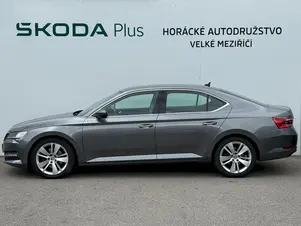 Škoda Superb Style