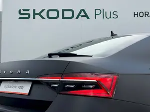 Škoda Superb L&K