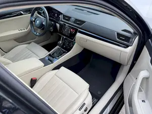 Škoda Superb L&K
