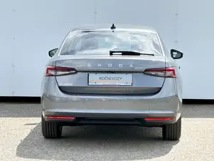 Škoda Superb Selection