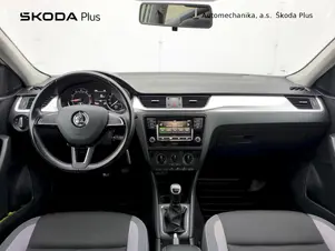 Škoda Rapid Ambition