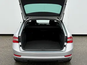 Škoda Superb Ambition Plus