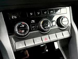 Škoda Karoq Selection