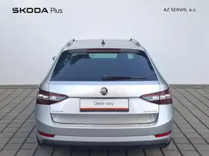 Škoda Superb L&K