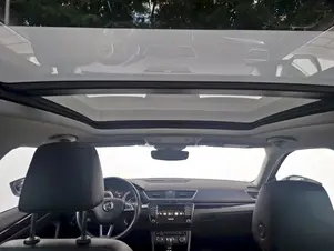 Škoda Superb L&K