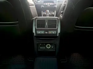 Škoda Superb L&K