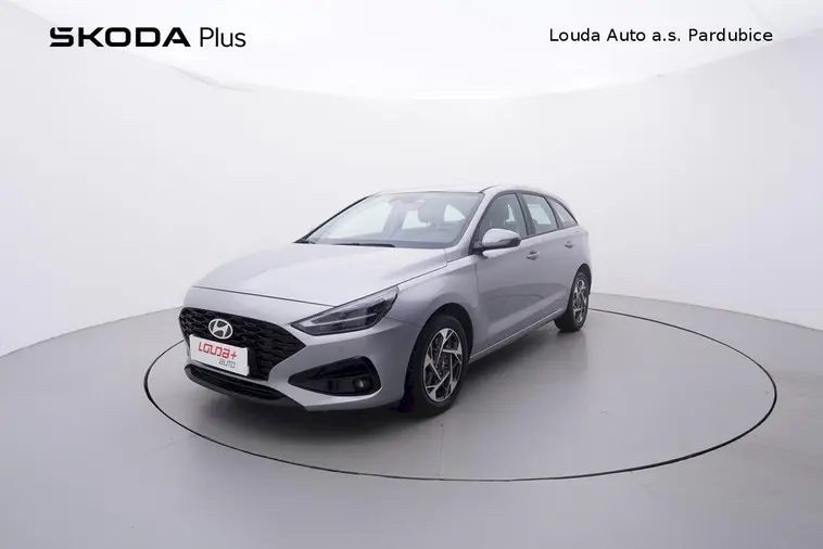 i30 