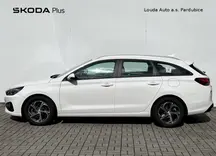 i30