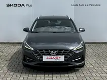 i30