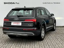 Q7 
