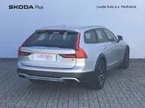 V90