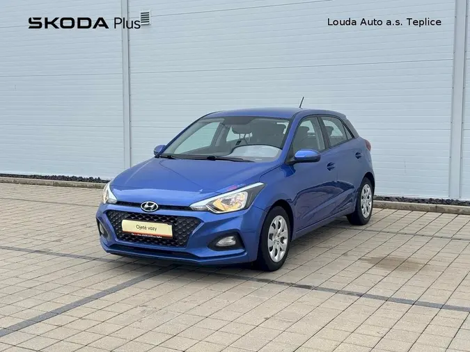 i20