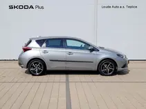 Auris