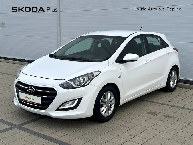 i30