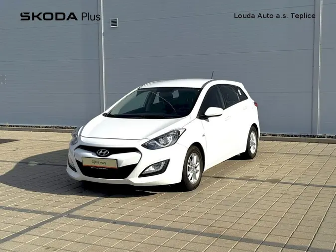 i30