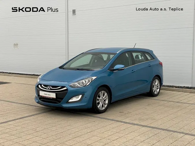 i30