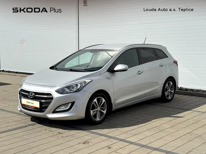 i30