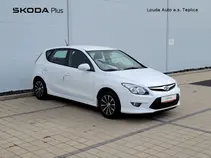 i30