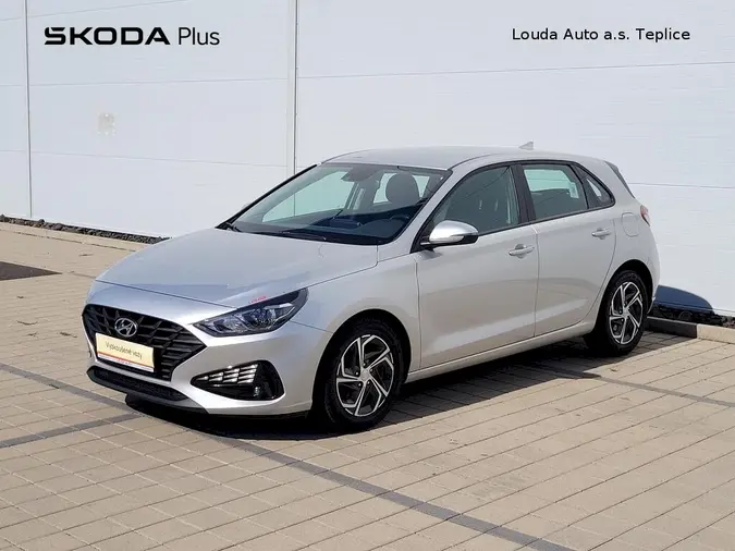 i30 