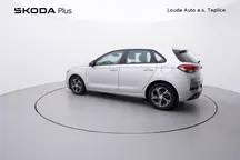 i30