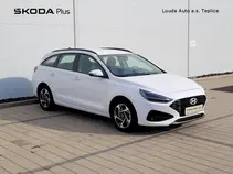 i30