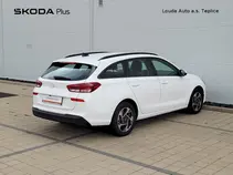 i30
