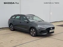 i30