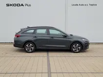 i30