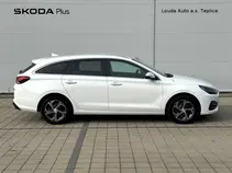 i30