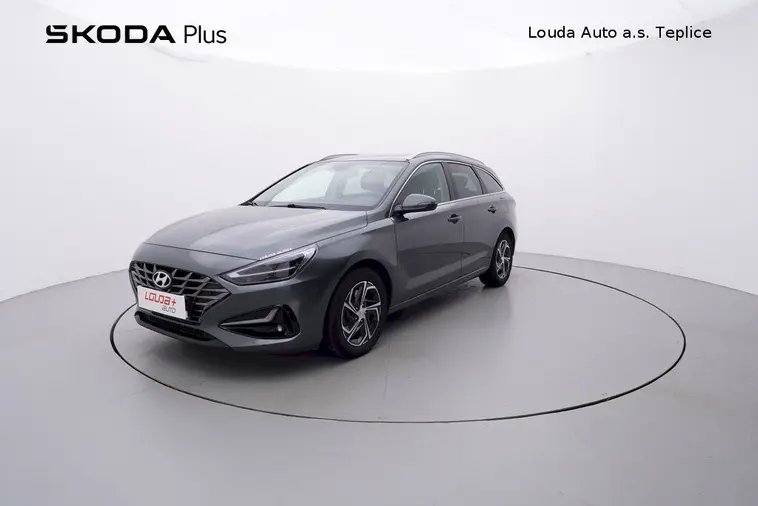i30