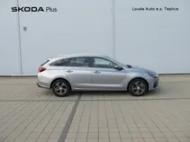 i30