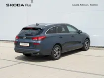 i30