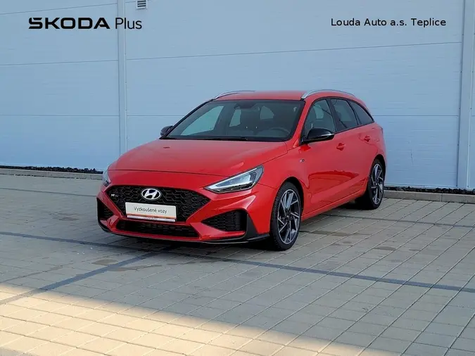i30