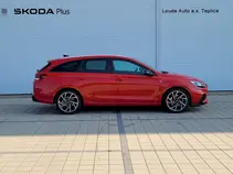 i30