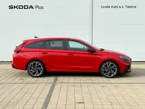 i30