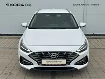 i30