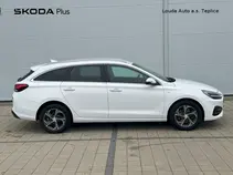 i30
